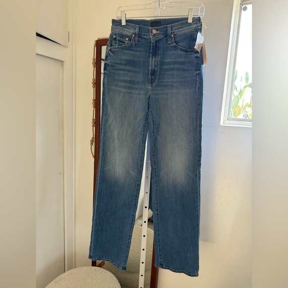 MOTHER denim the rambler zip sneak jeans in Lhasa love - Picture 3 of 8